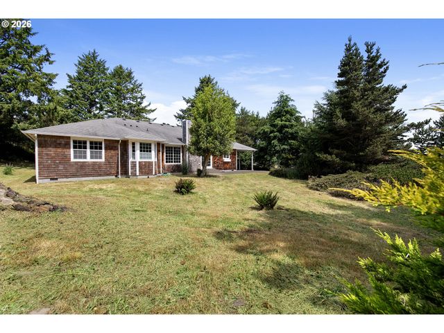 33302 NEACOXIE Ln, Warrenton, OR 97146