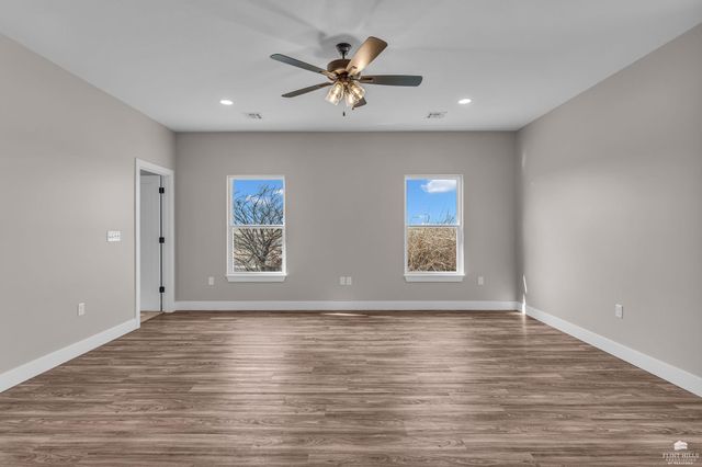 1530 Shoffner Dr., Junction City, KS 66441