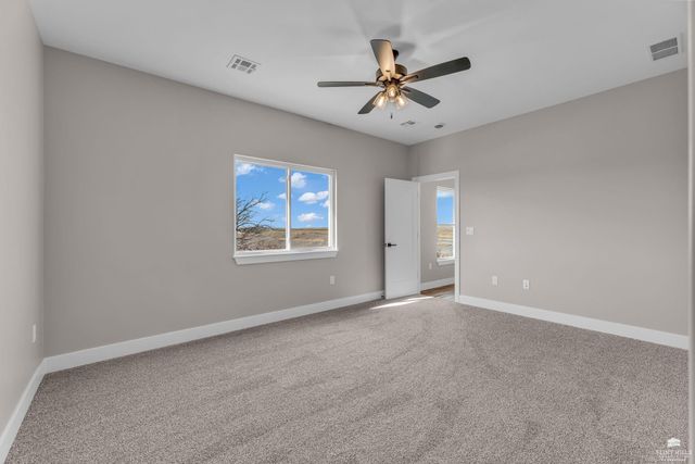 1530 Shoffner Dr., Junction City, KS 66441