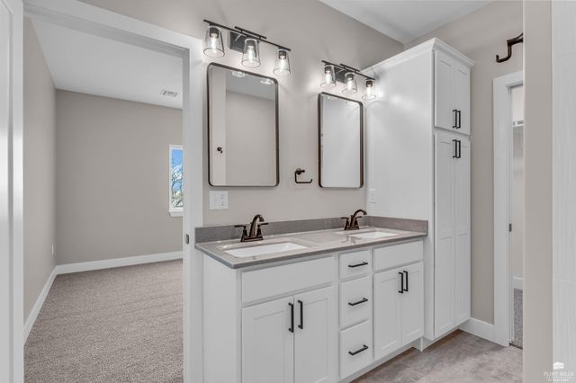 1530 Shoffner Dr., Junction City, KS 66441