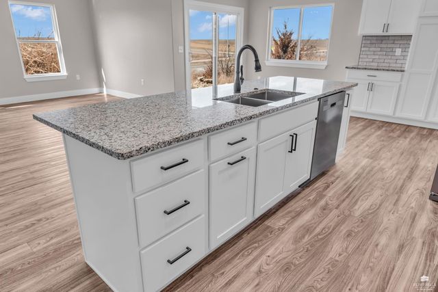 1530 Shoffner Dr., Junction City, KS 66441