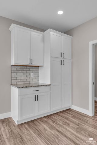 1530 Shoffner Dr., Junction City, KS 66441