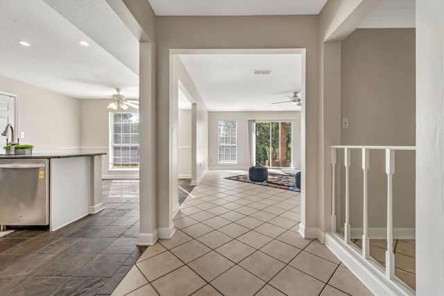 413 Emerald Pointe Drive, Mary Esther, FL 32569