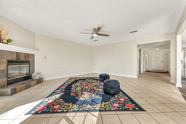 413 Emerald Pointe Drive, Mary Esther, FL 32569