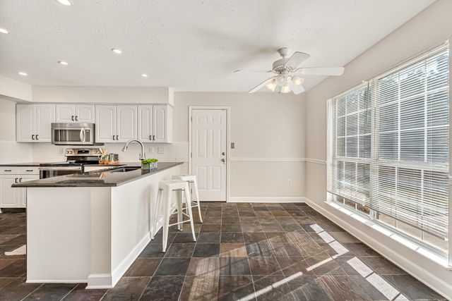 413 Emerald Pointe Drive, Mary Esther, FL 32569