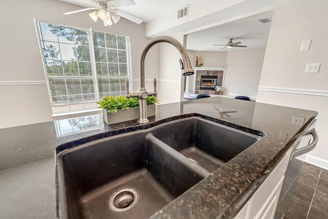 413 Emerald Pointe Drive, Mary Esther, FL 32569