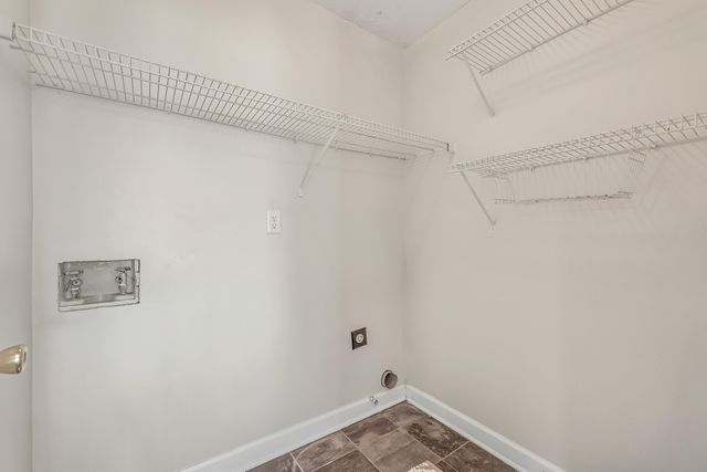 413 Emerald Pointe Drive, Mary Esther, FL 32569