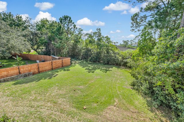 413 Emerald Pointe Drive, Mary Esther, FL 32569