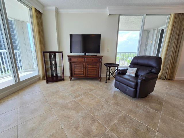 5049 N Highway A1a 602, Fort Pierce, FL 34949