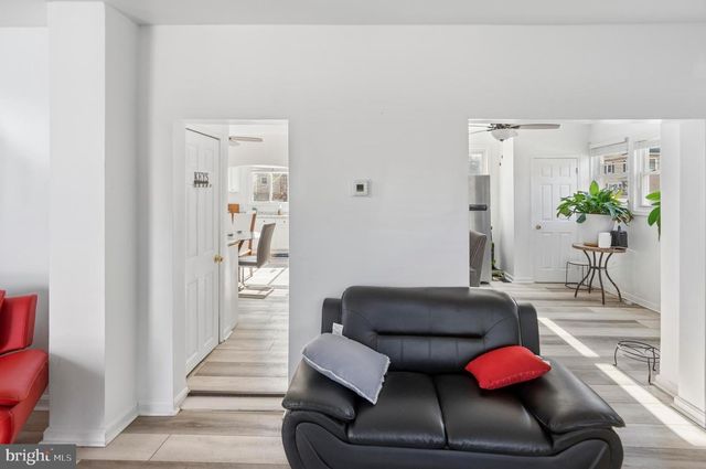 1101 WOODBOURNE AVE, Baltimore, MD 21212