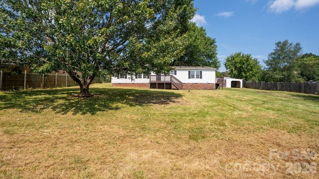 492 Bethlehem Road, Statesville, NC 28677