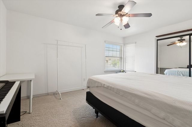 924 Mccoy Drive, Irving, TX 75062