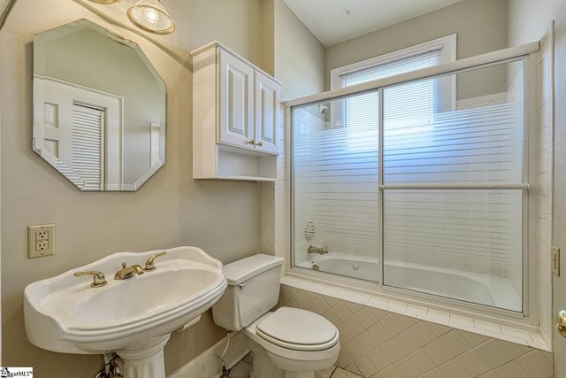 120 Connecticut Avenue, Spartanburg, SC 29306