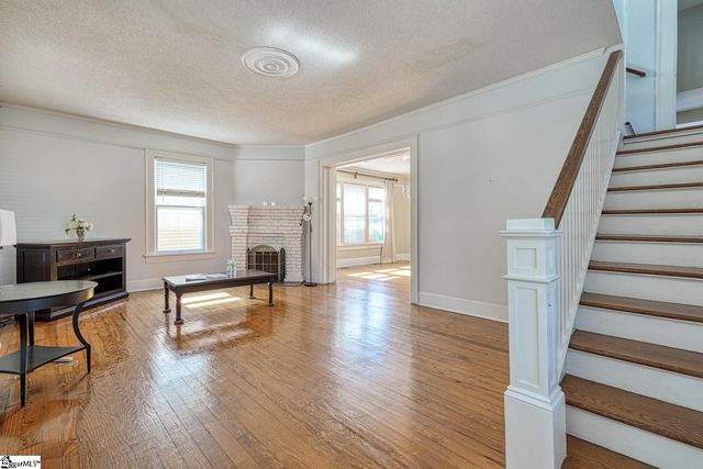 120 Connecticut Avenue, Spartanburg, SC 29306