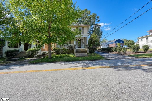 120 Connecticut Avenue, Spartanburg, SC 29306