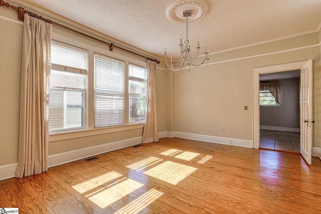 120 Connecticut Avenue, Spartanburg, SC 29306