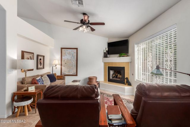 9544 N Crestone Drive, Tucson, AZ 85742