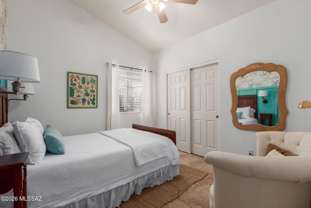 9544 N Crestone Drive, Tucson, AZ 85742