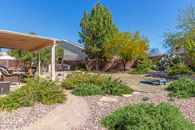 9544 N Crestone Drive, Tucson, AZ 85742