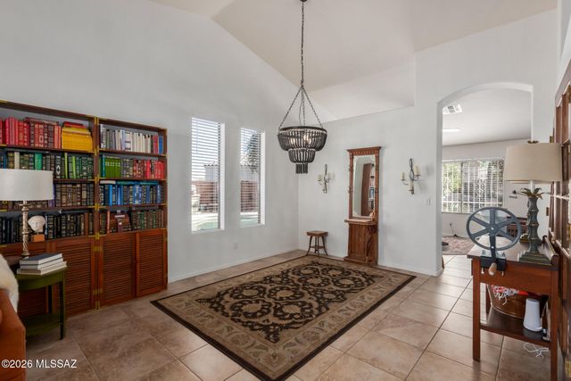 9544 N Crestone Drive, Tucson, AZ 85742