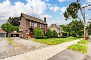 233 E Fulton Street, Gloversville, NY 12078