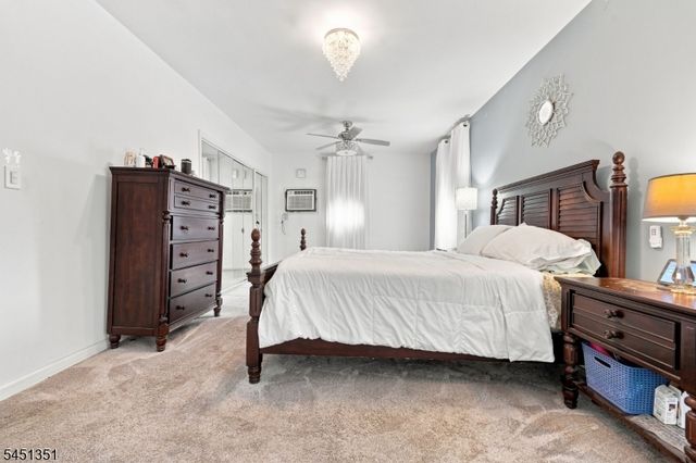 318 N 11th St, Newark City, NJ 07107