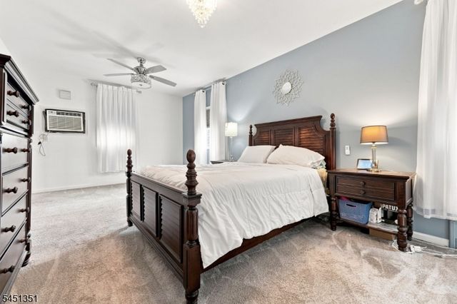 318 N 11th St, Newark City, NJ 07107
