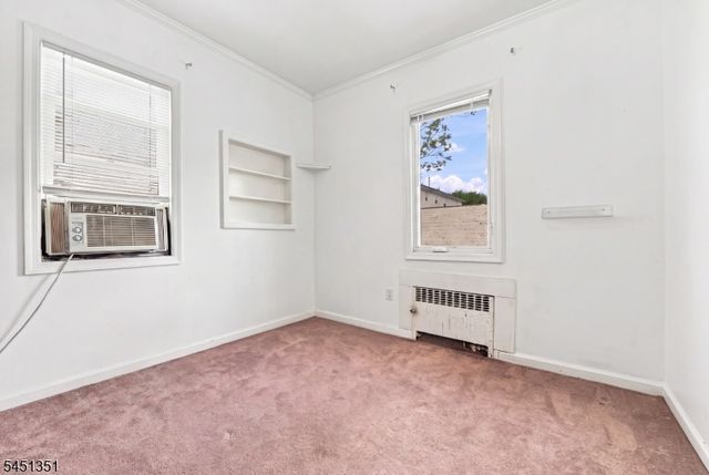 318 N 11th St, Newark City, NJ 07107