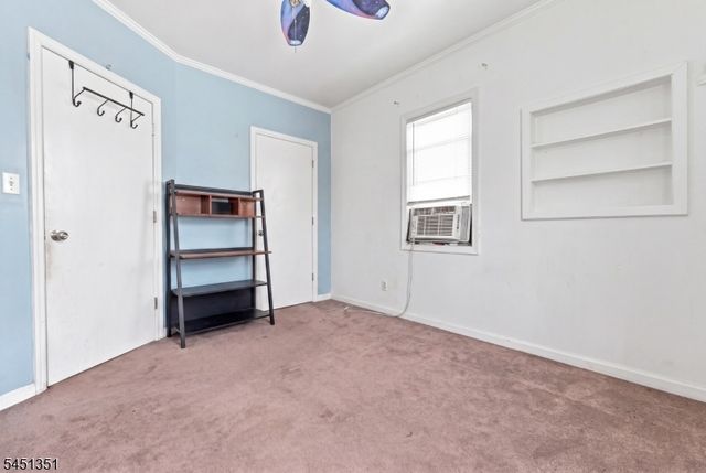 318 N 11th St, Newark City, NJ 07107