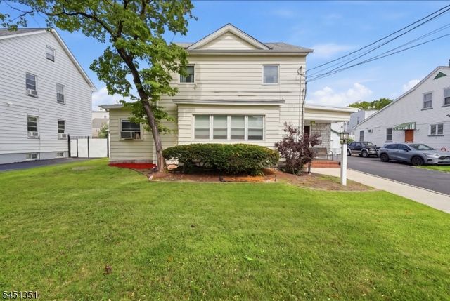 318 N 11th St, Newark City, NJ 07107
