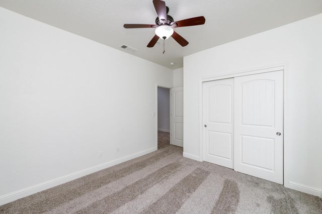 6808 W Lucas Drive, Fresno, CA 93722