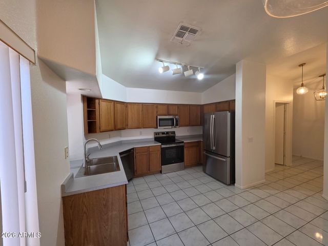 121 W Ivanhoe Street, Gilbert, AZ 85233