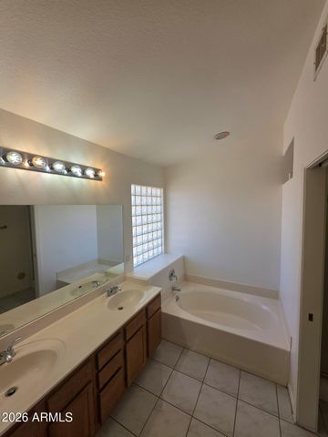 121 W Ivanhoe Street, Gilbert, AZ 85233