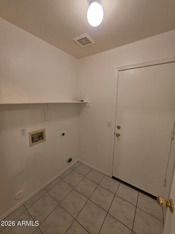 121 W Ivanhoe Street, Gilbert, AZ 85233