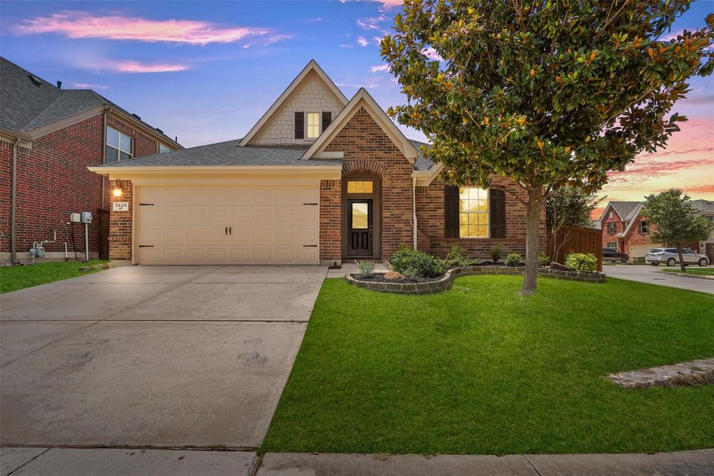 3628 Jockey Drive, Fort Worth, TX 76244