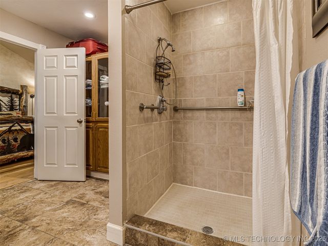 3200 S MAGNOLIA DR Drive, Sand Springs, OK 74063