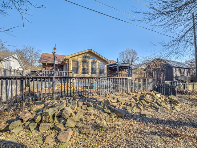 3200 S MAGNOLIA DR Drive, Sand Springs, OK 74063