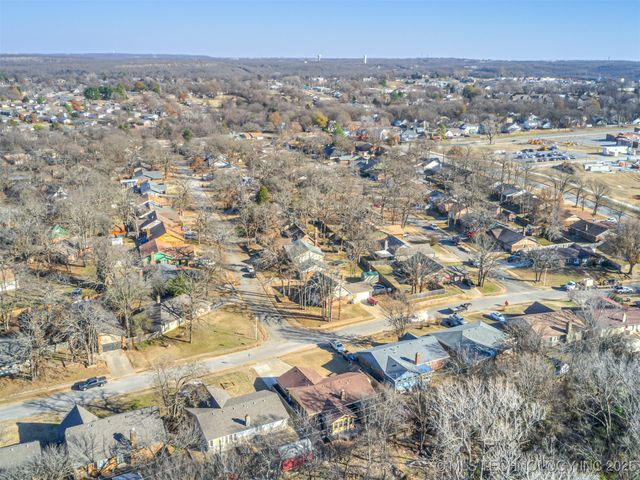 3200 S MAGNOLIA DR Drive, Sand Springs, OK 74063