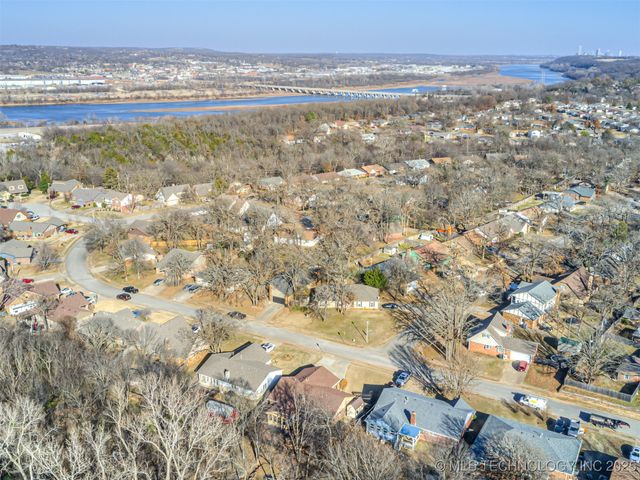 3200 S MAGNOLIA DR Drive, Sand Springs, OK 74063