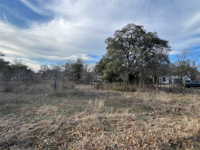 5609 Kayview DR, Austin, TX 78749