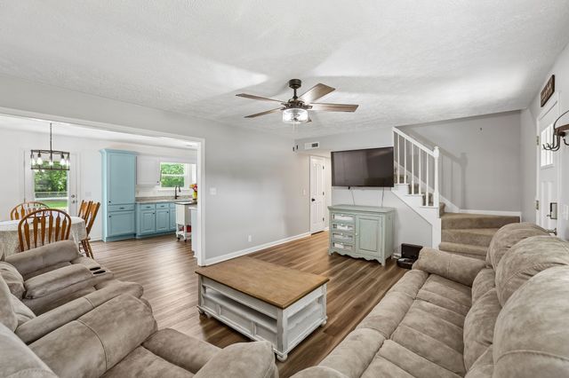 110 Ballard Ct, Rockvale, TN 37153
