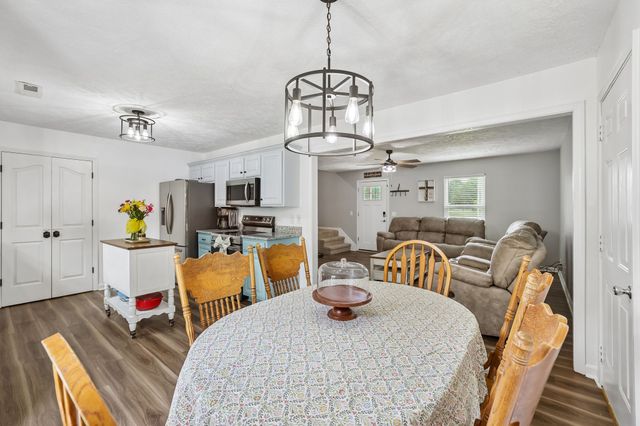 110 Ballard Ct, Rockvale, TN 37153