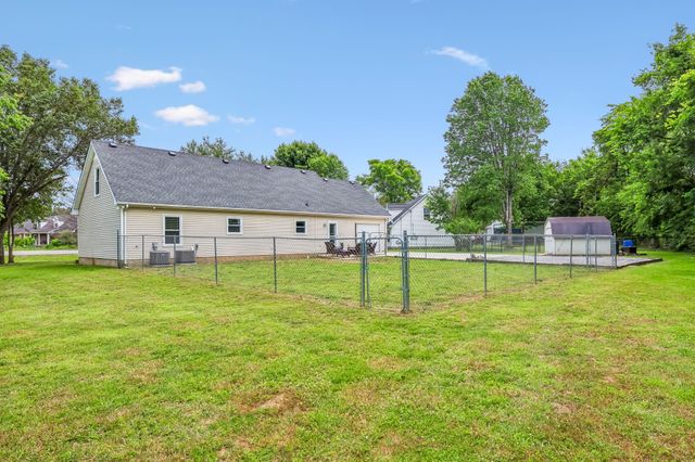 110 Ballard Ct, Rockvale, TN 37153