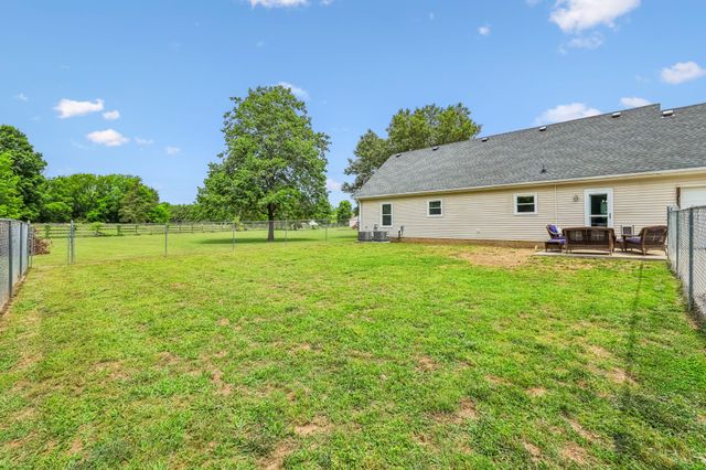 110 Ballard Ct, Rockvale, TN 37153