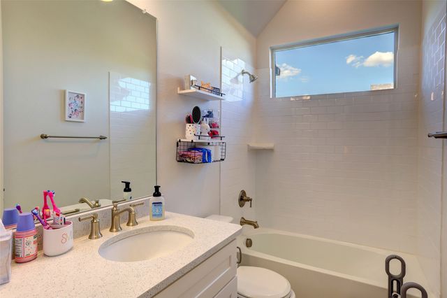 1802 Southpointe Crossing, Mansfield, TX 76063
