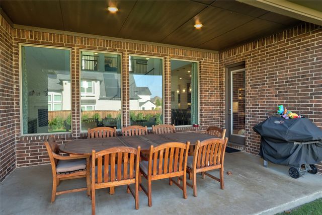 1802 Southpointe Crossing, Mansfield, TX 76063
