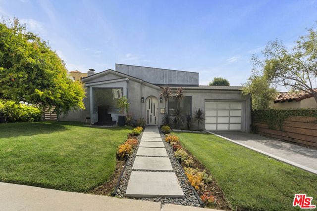 3084 St George Street, Los Angeles, CA 90027