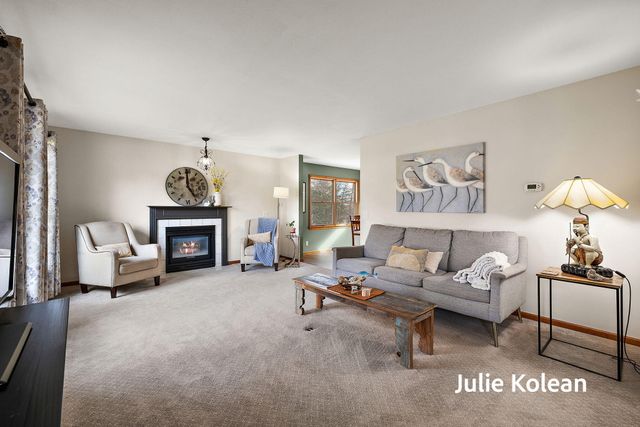 15270 Widgeon Road, Grand Haven, MI 49417