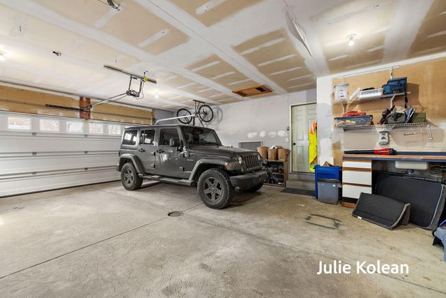 15270 Widgeon Road, Grand Haven, MI 49417