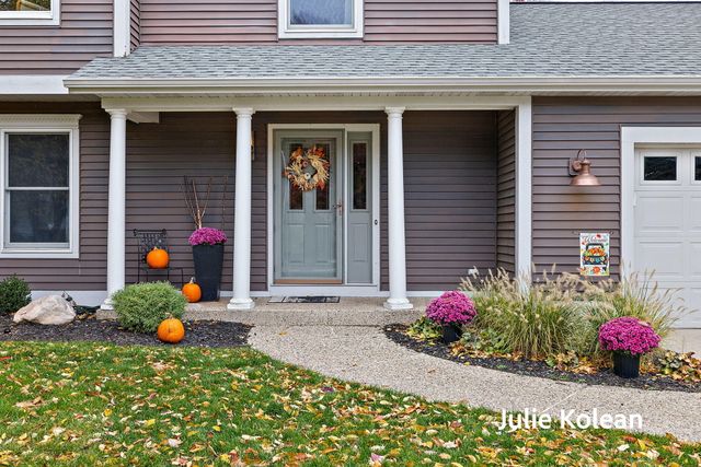 15270 Widgeon Road, Grand Haven, MI 49417